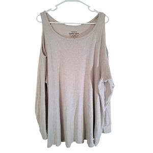 Torrid cold shoulder knit top size 3